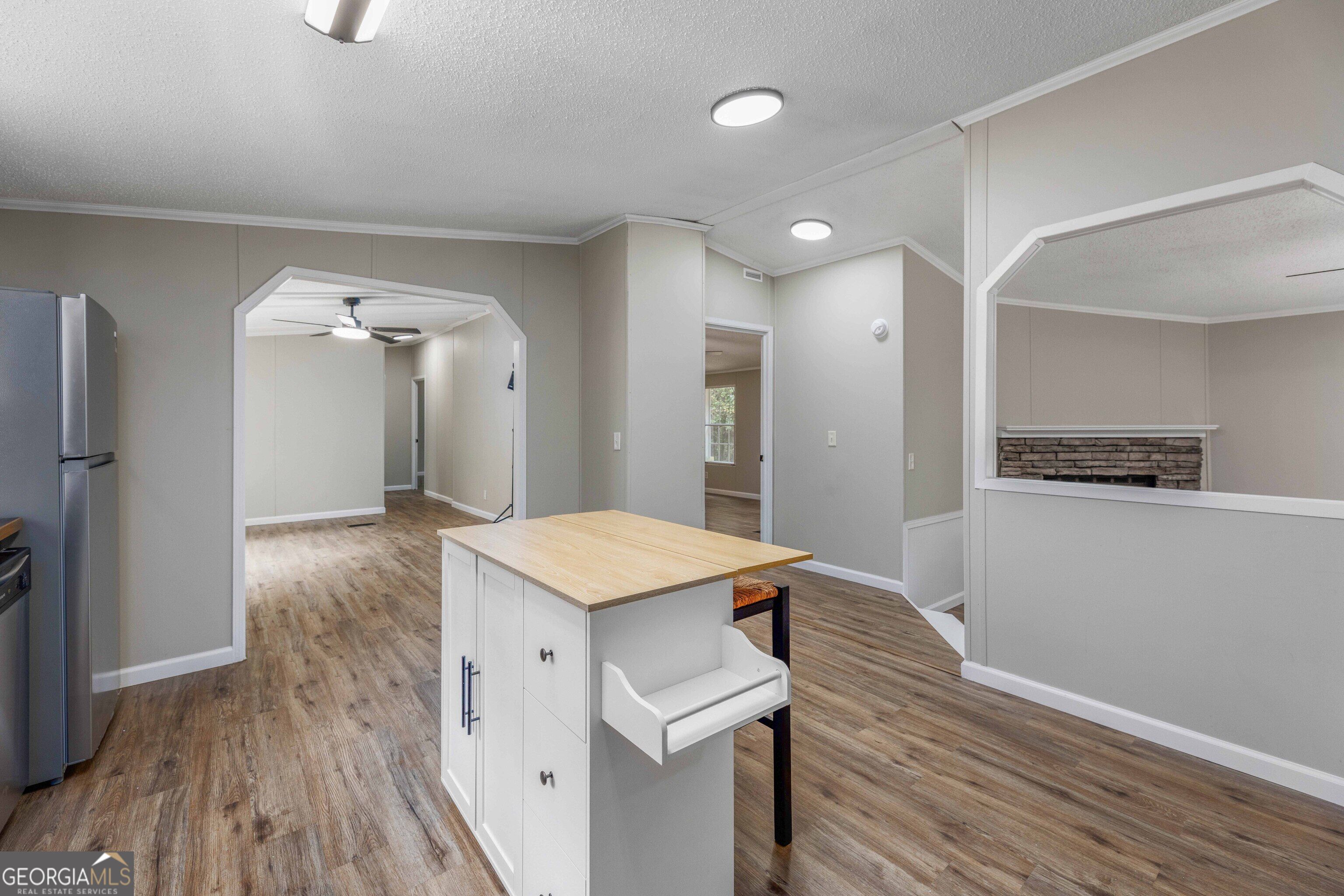 17 Cottonwood Drive