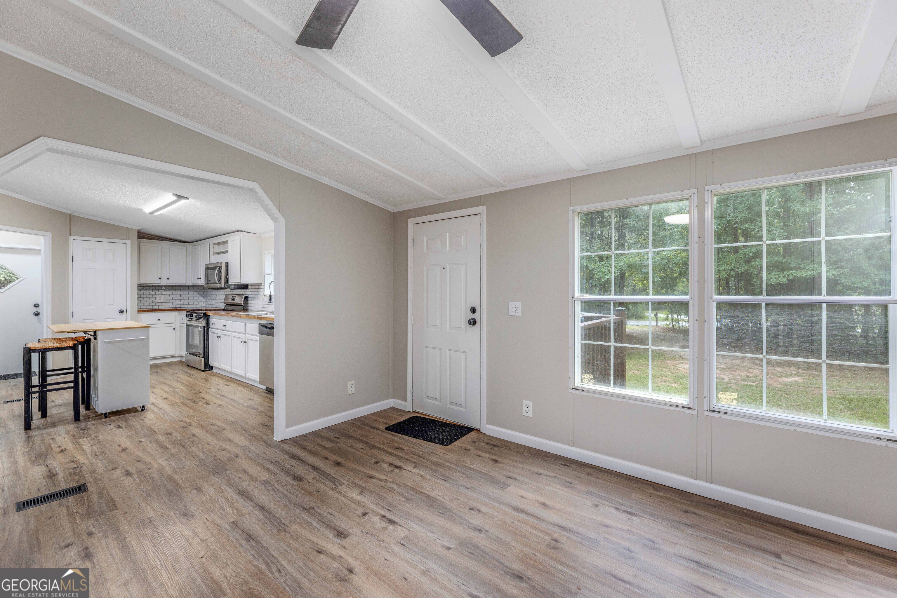 17 Cottonwood Drive