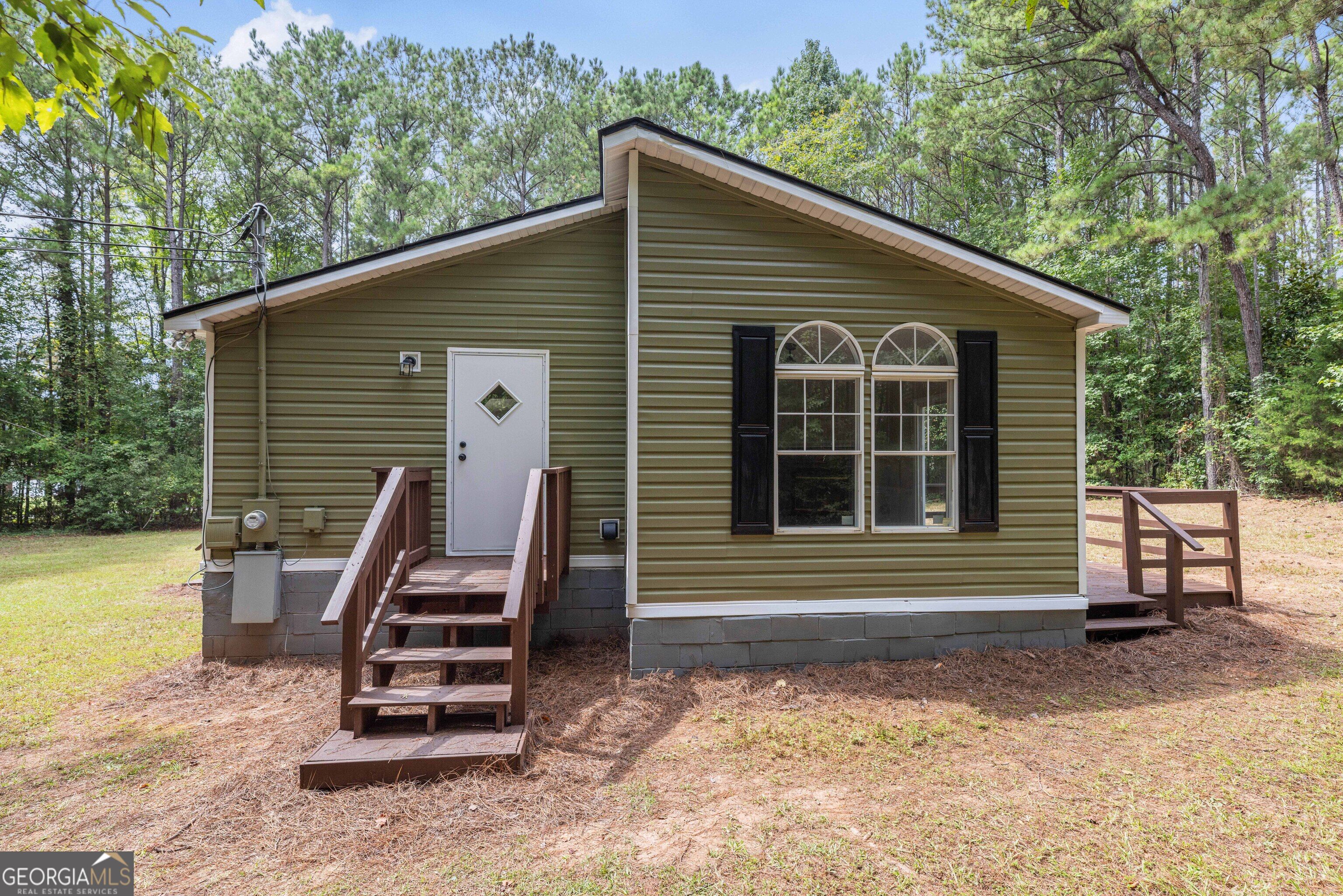 17 Cottonwood Drive