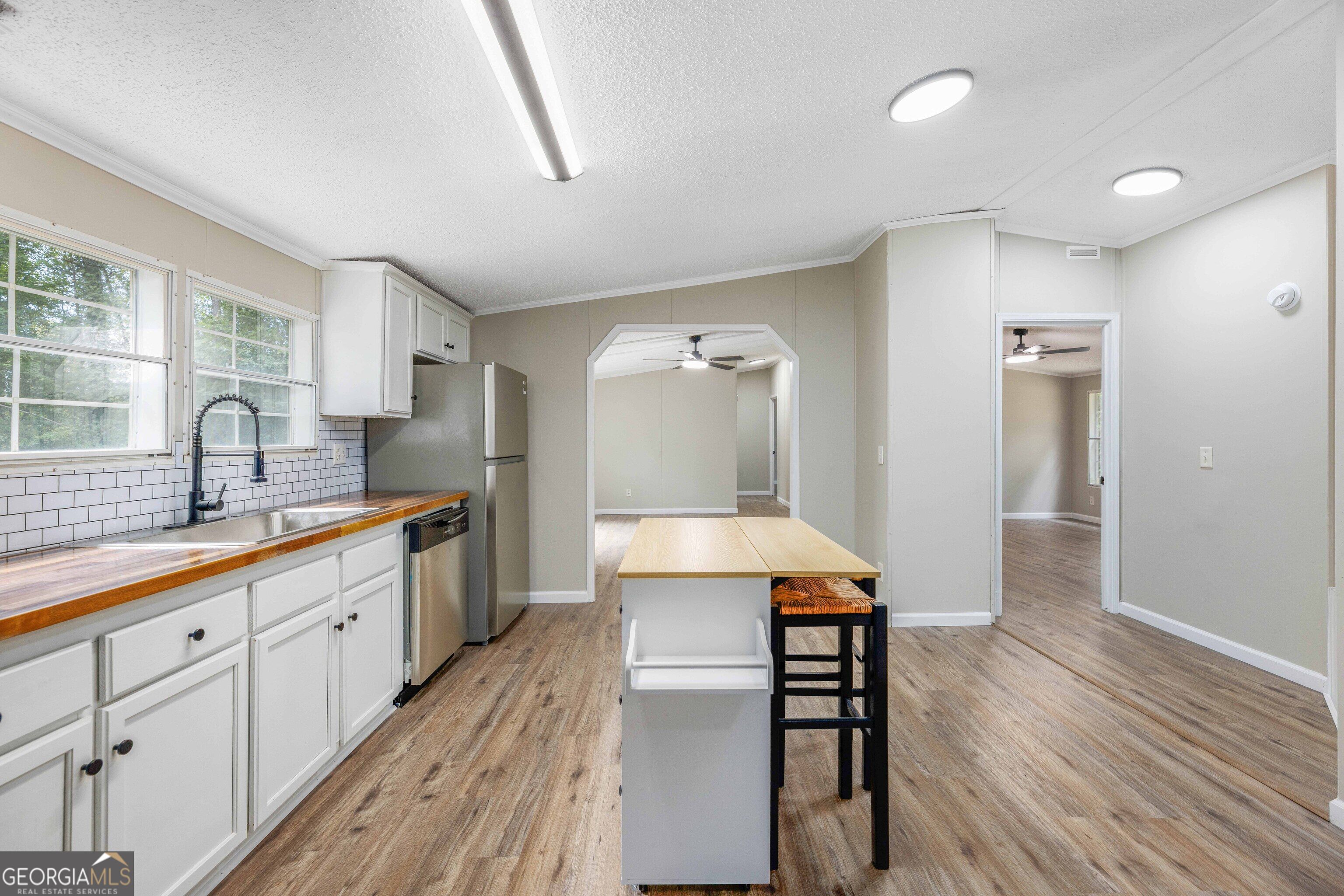 17 Cottonwood Drive