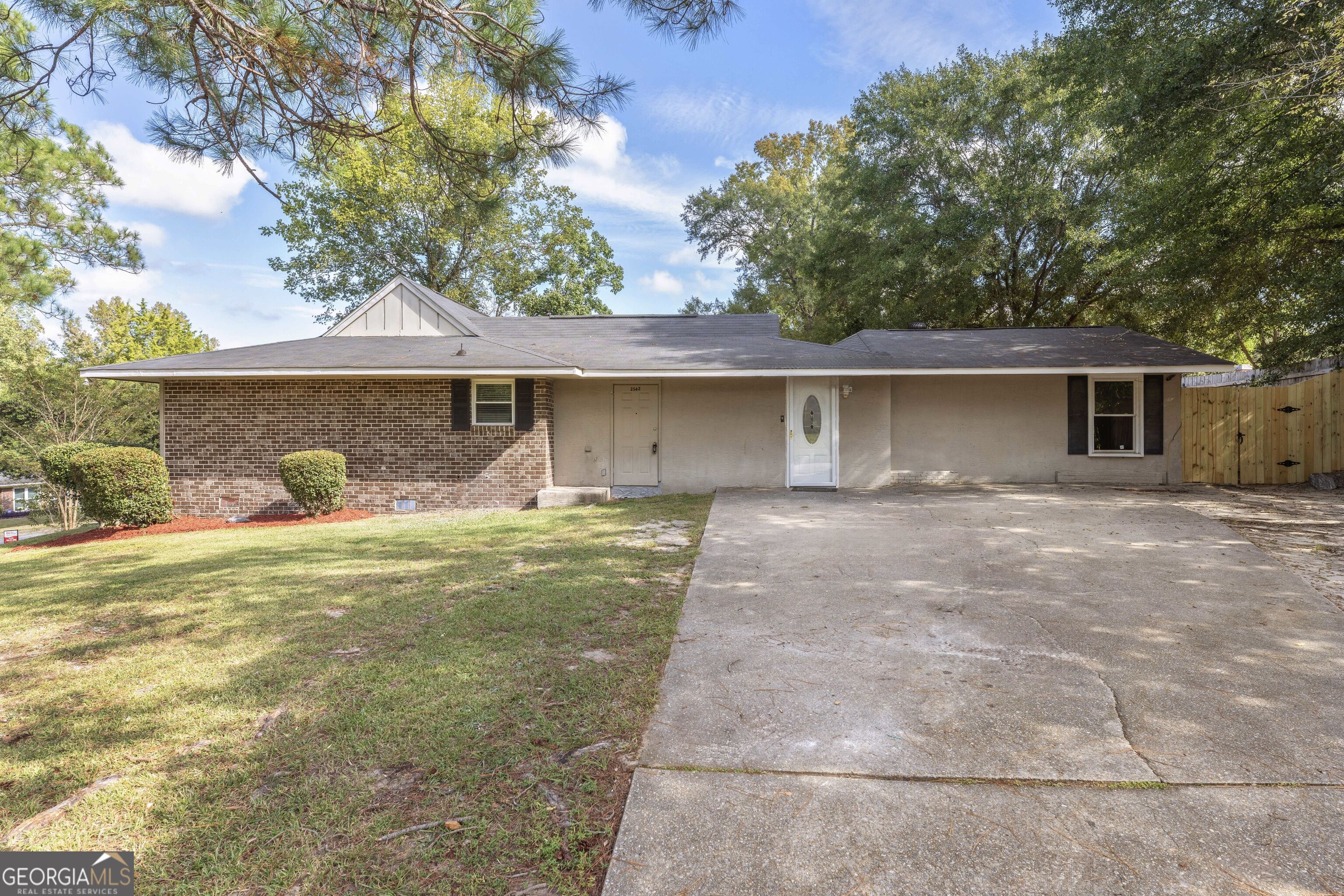 2562 Harwich Circle