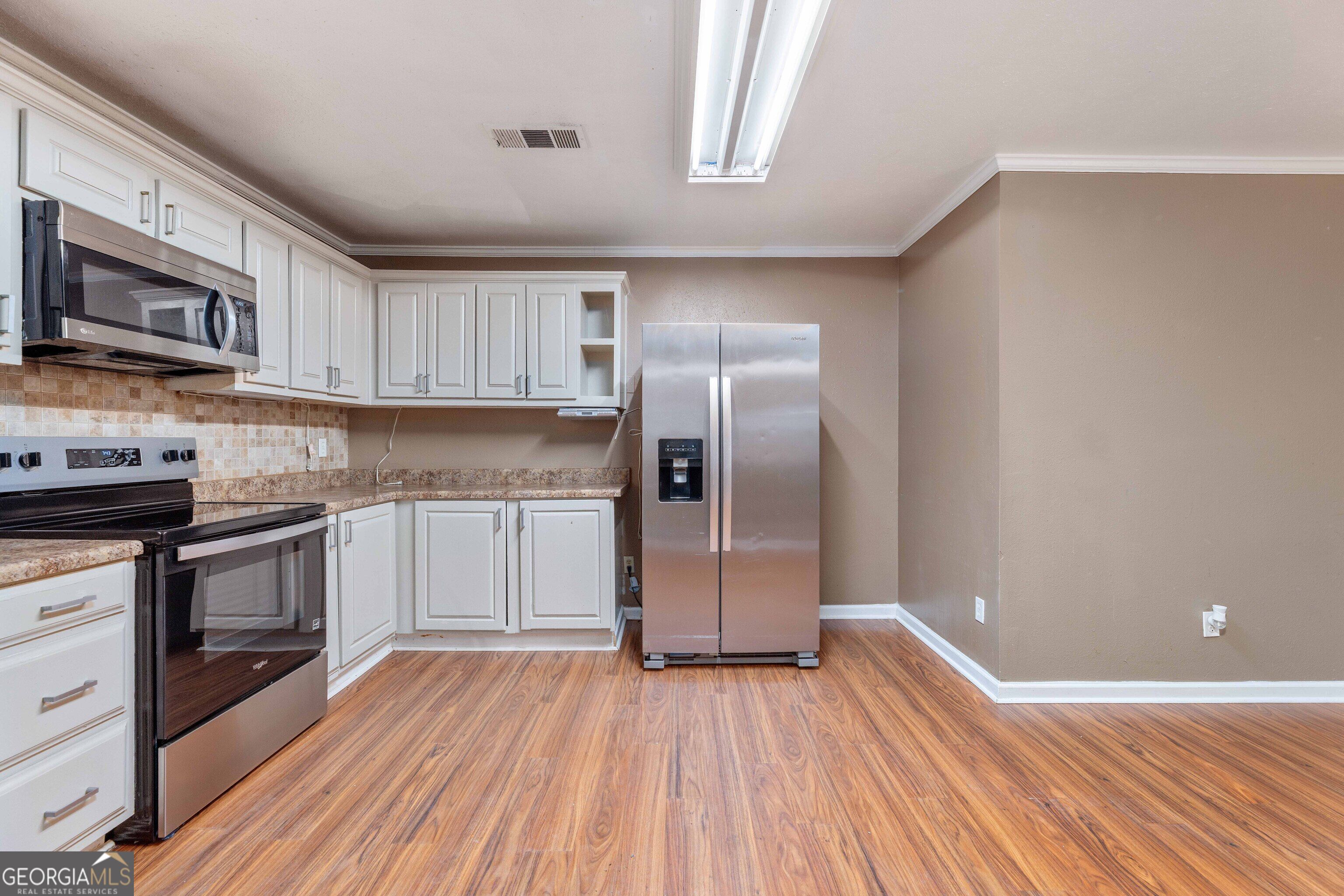 2562 Harwich Circle