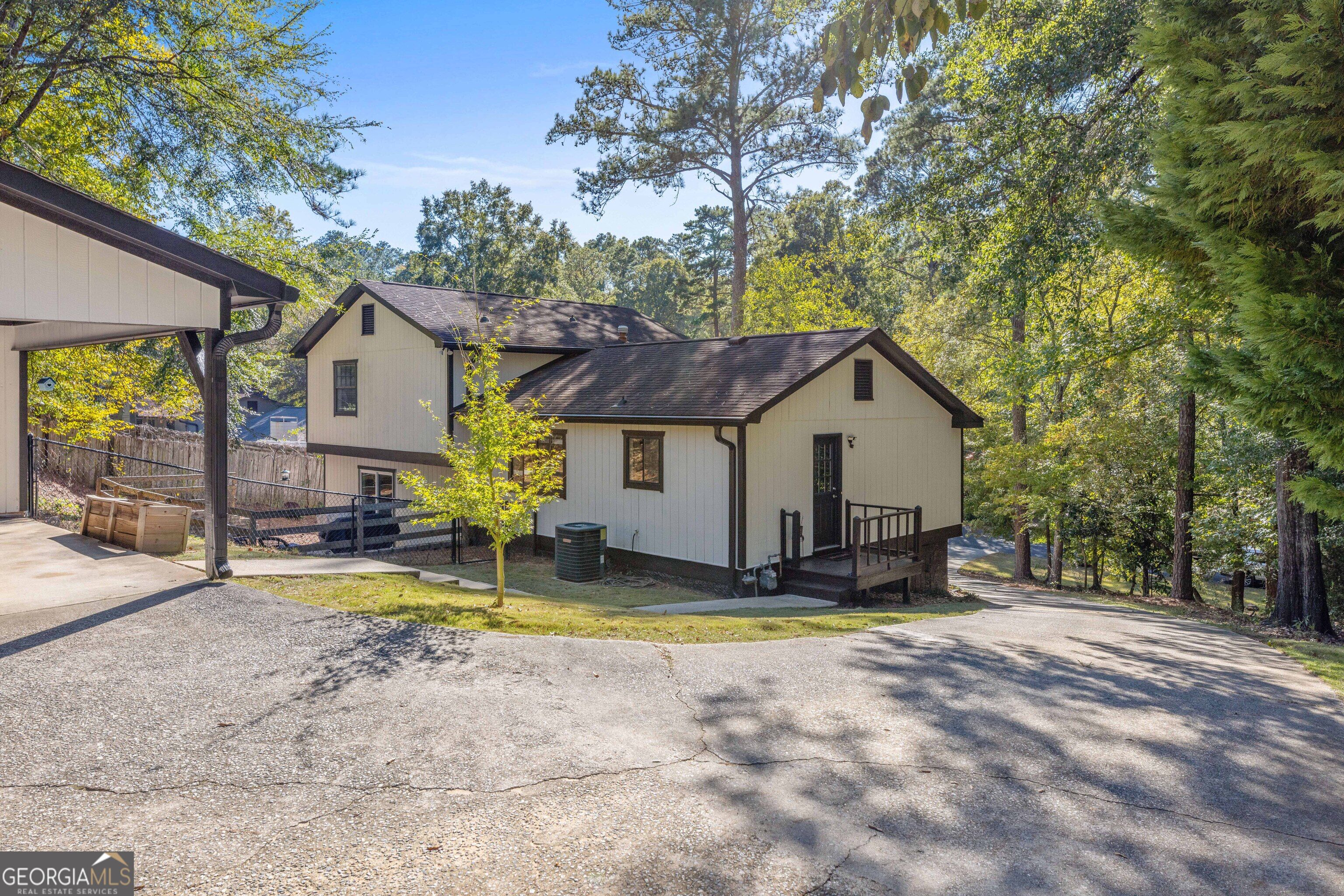 7850 Gray Shoals Drive
