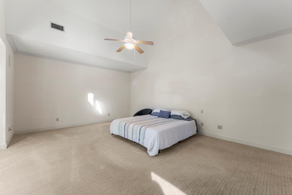4 Mountain Ridge Court