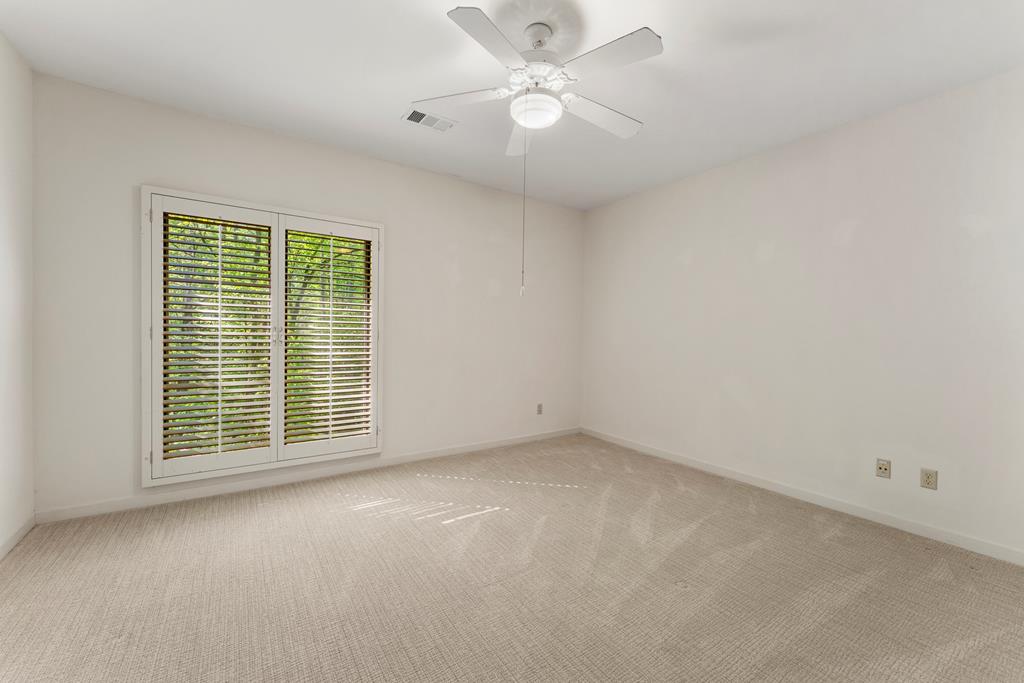 4 Mountain Ridge Court