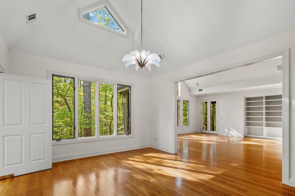 4 Mountain Ridge Court