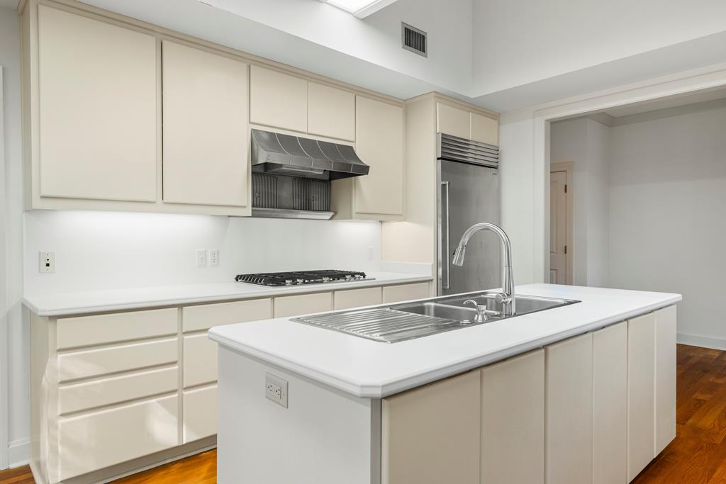 4 Mountain Ridge Court