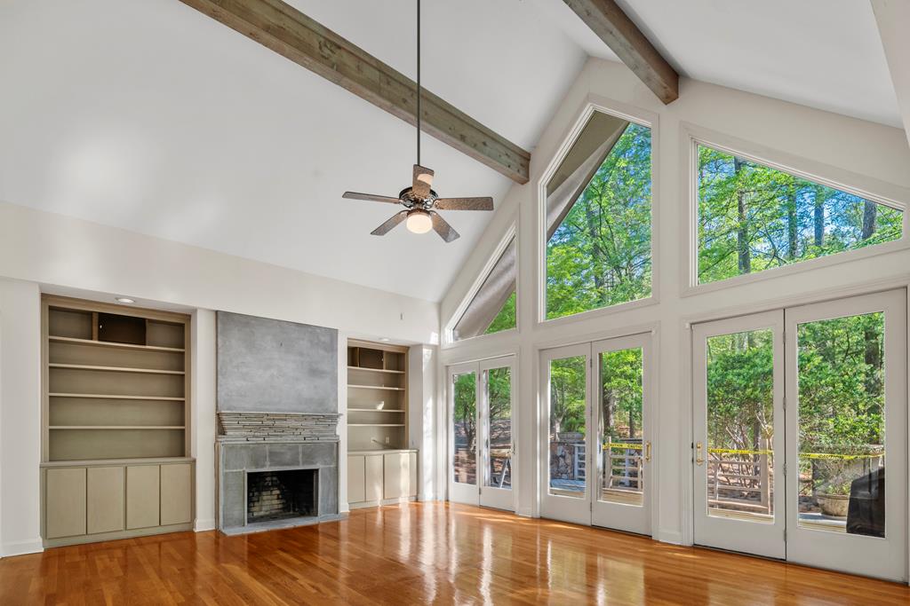 4 Mountain Ridge Court