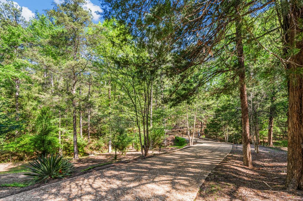 4 Mountain Ridge Court