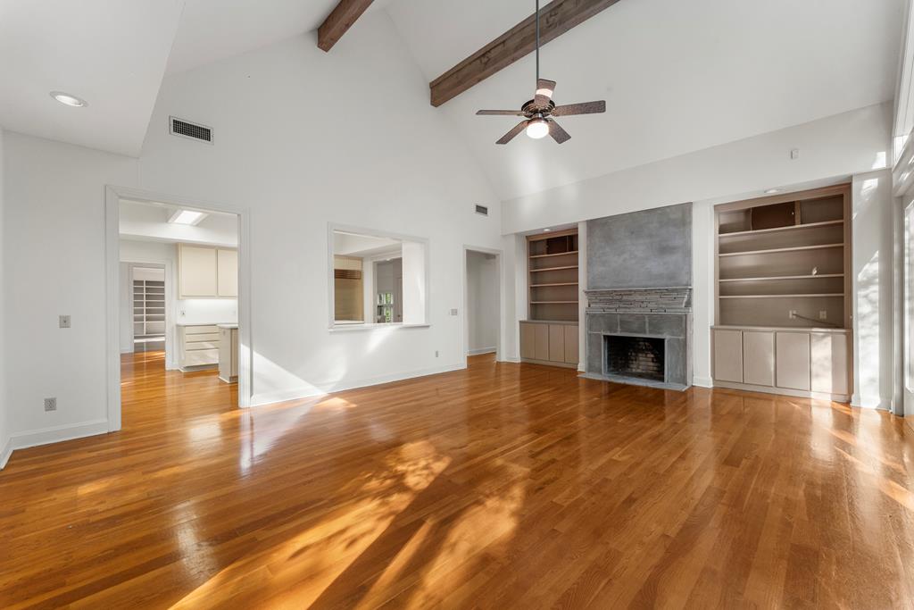 4 Mountain Ridge Court