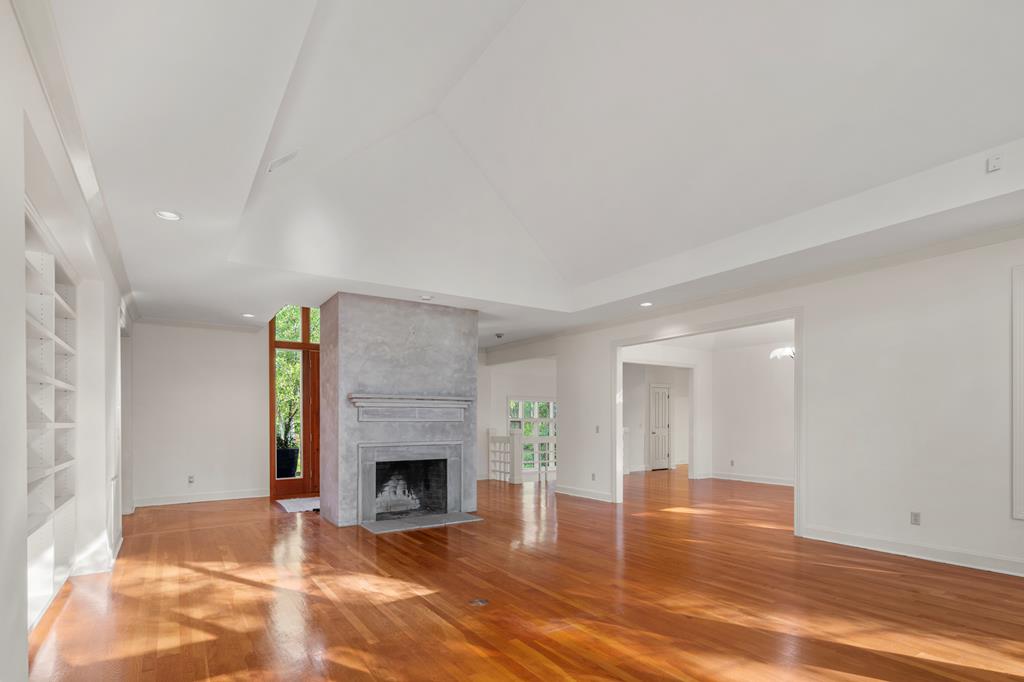 4 Mountain Ridge Court