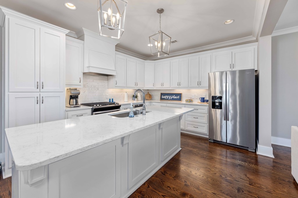 3411 Confetti Blush Drive