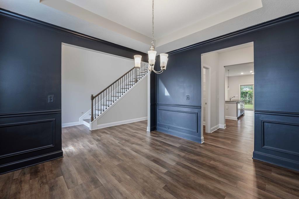 112 White Oak Drive