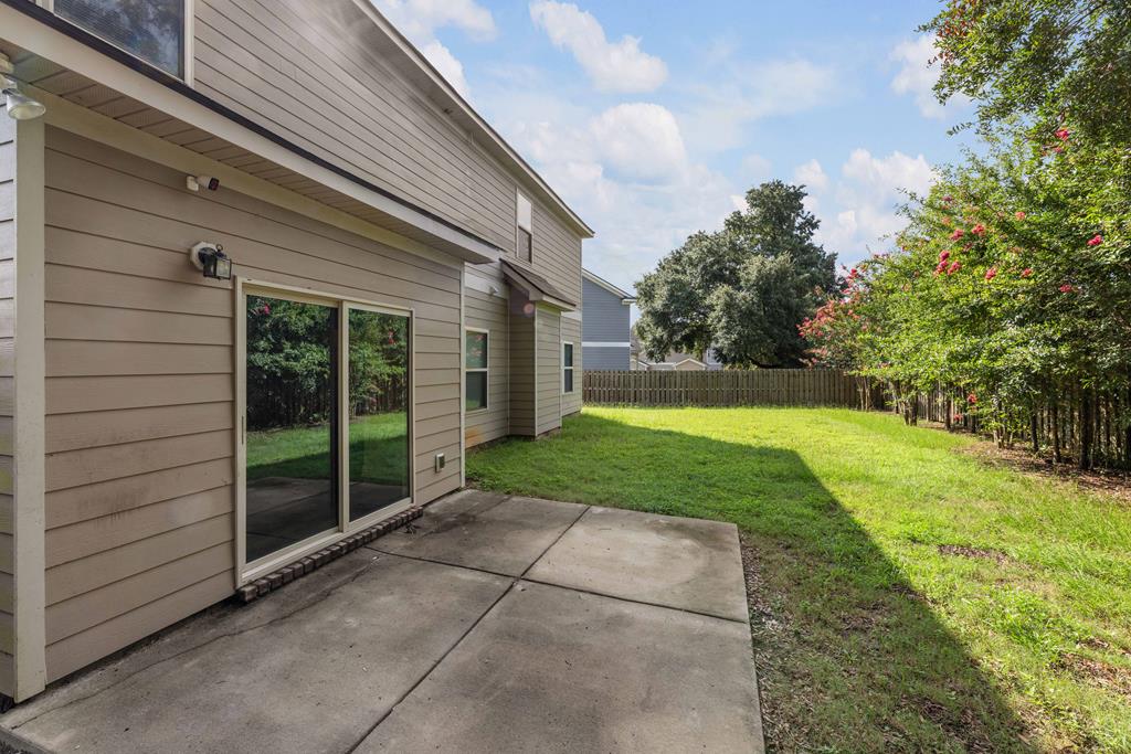 112 White Oak Drive