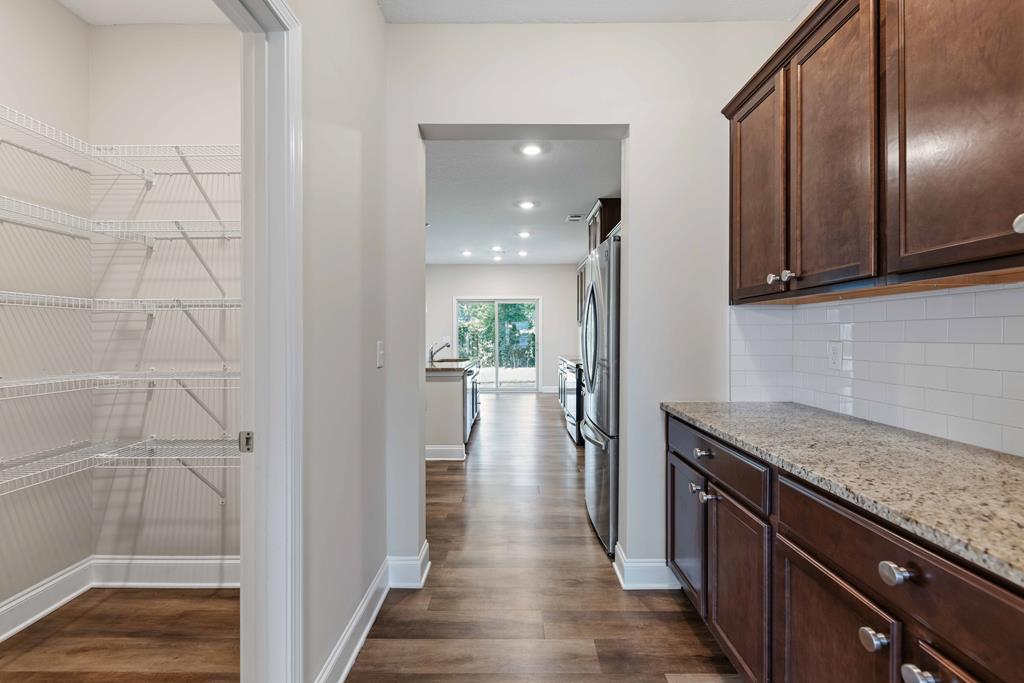 112 White Oak Drive