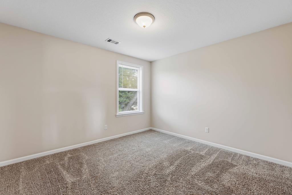 112 White Oak Drive
