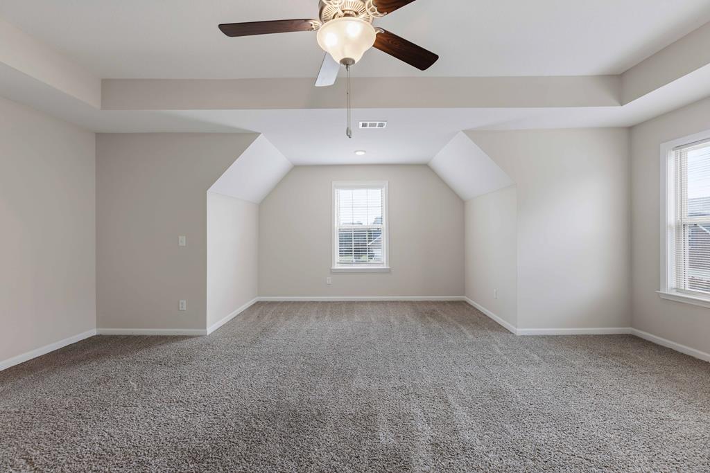 112 White Oak Drive