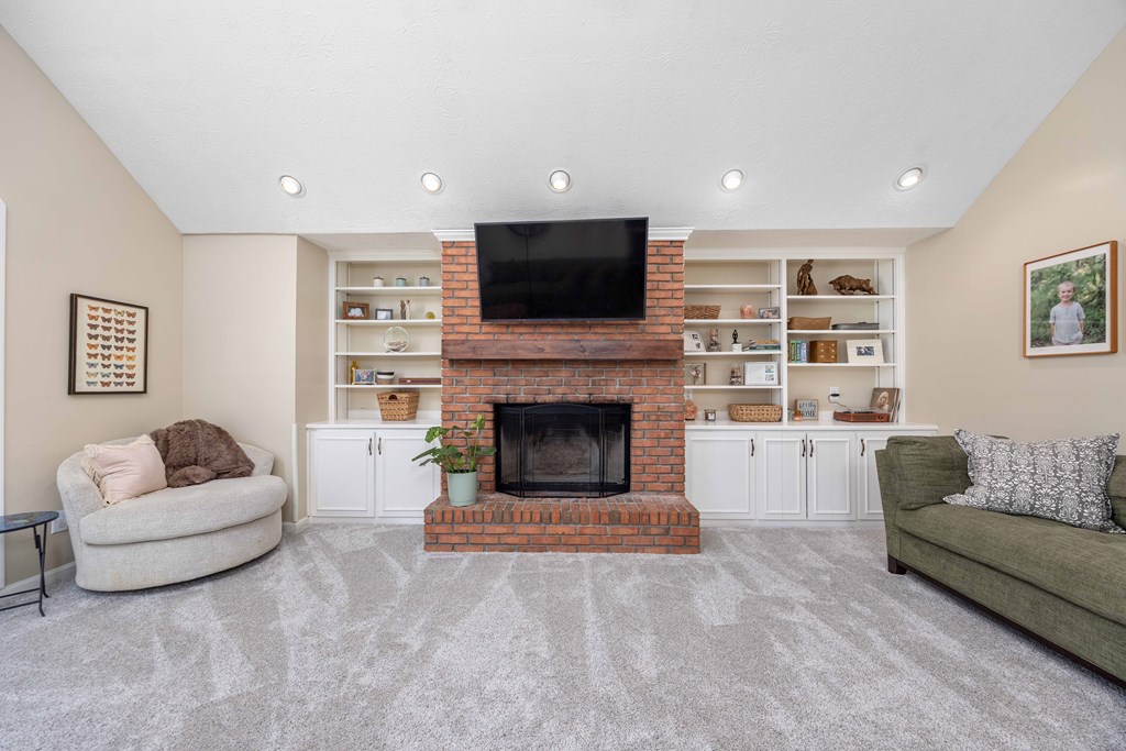 8100 Warm Springs Road