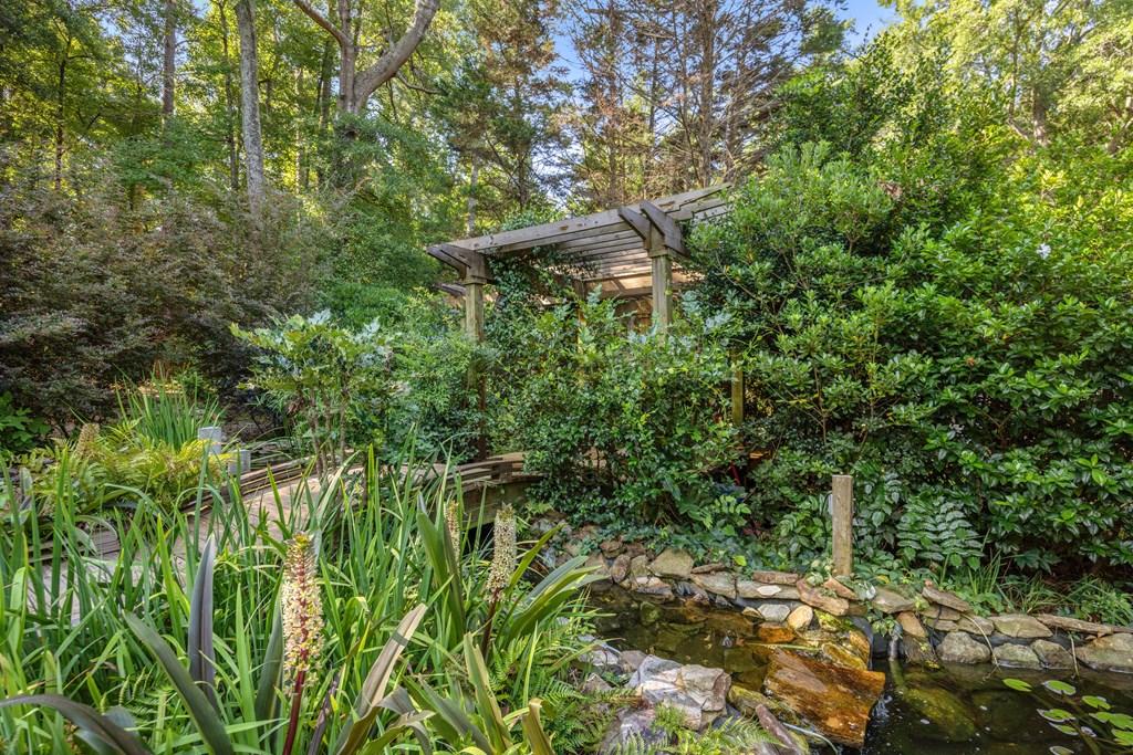 8100 Warm Springs Road