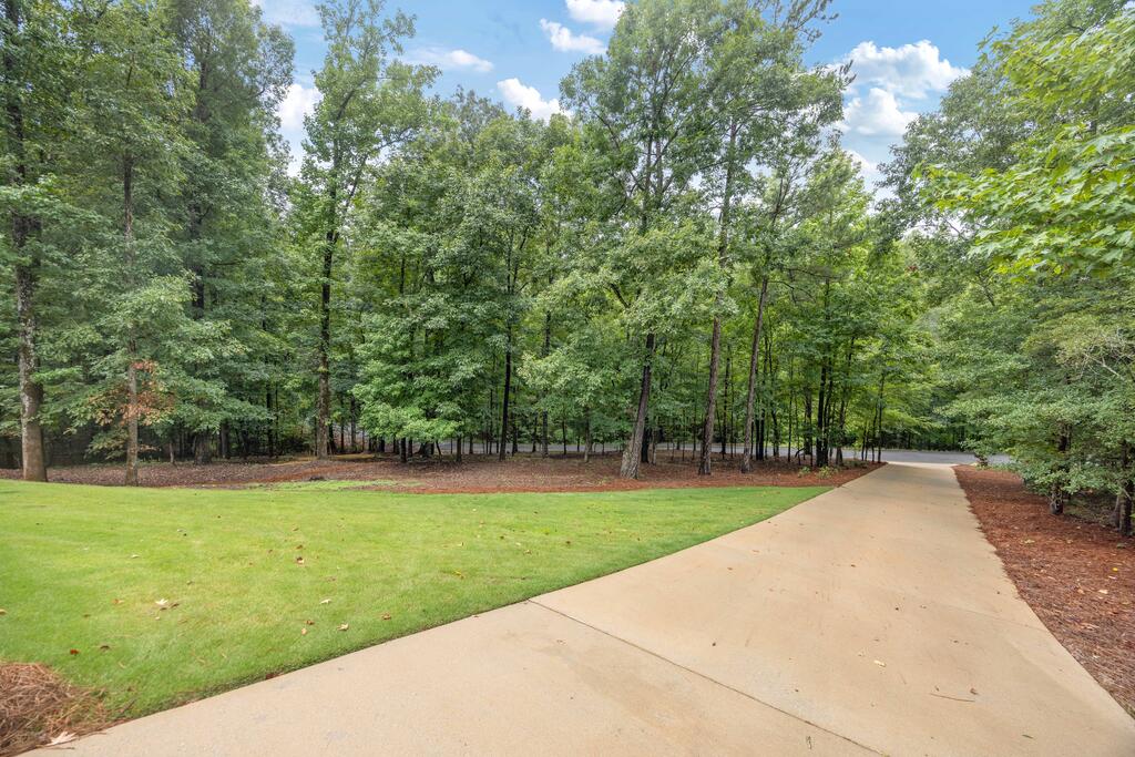 1456 Lee Road 2204