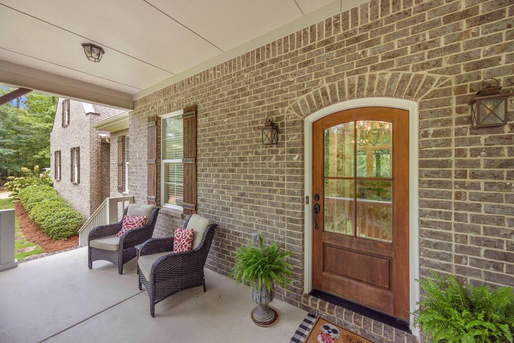 1456 Lee Road 2204