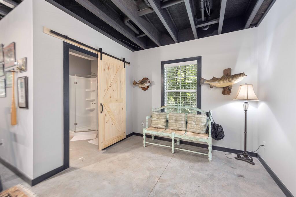 1456 Lee Road 2204