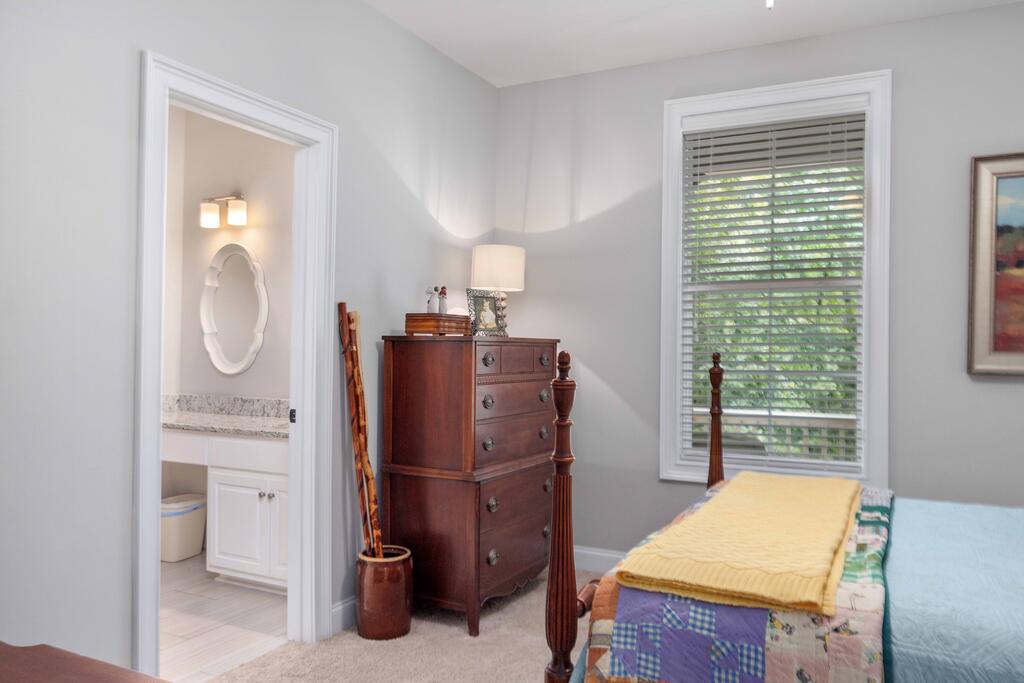 1456 Lee Road 2204