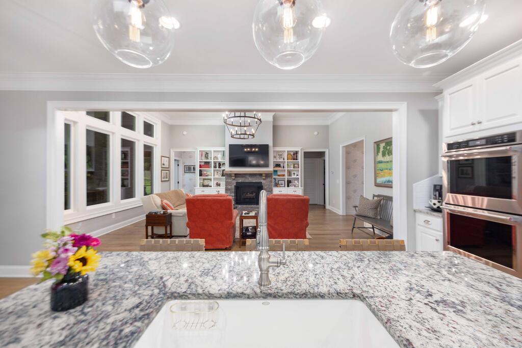 1456 Lee Road 2204