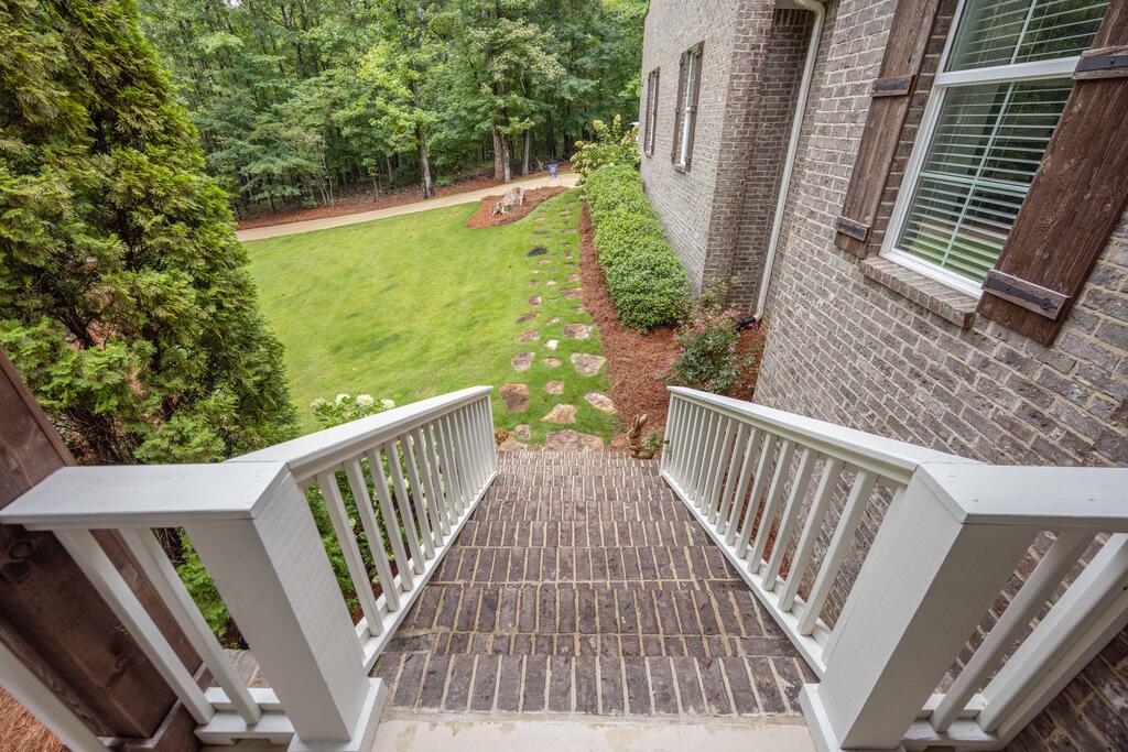 1456 Lee Road 2204