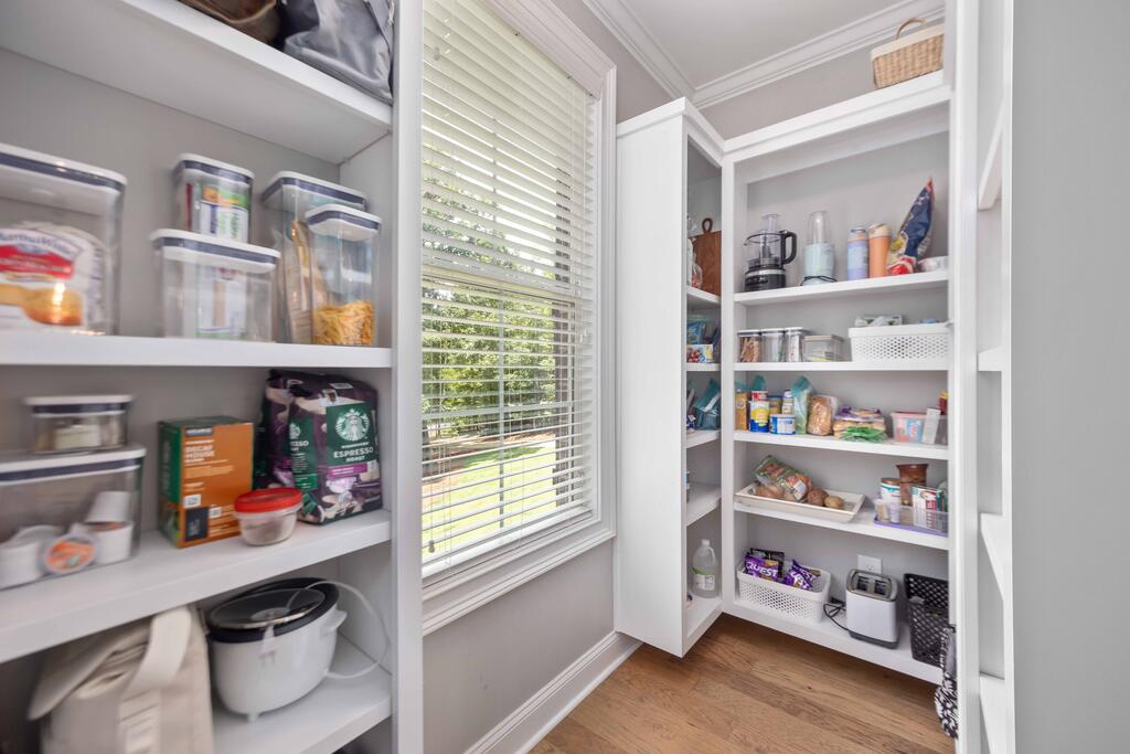 1456 Lee Road 2204