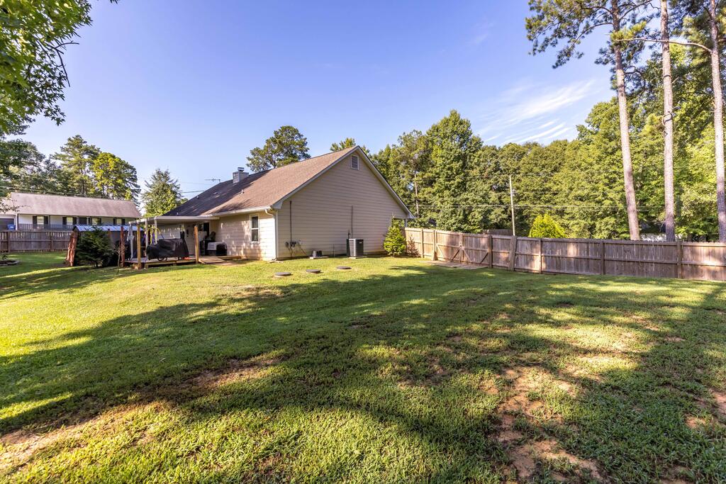 11 Lee Road 0509