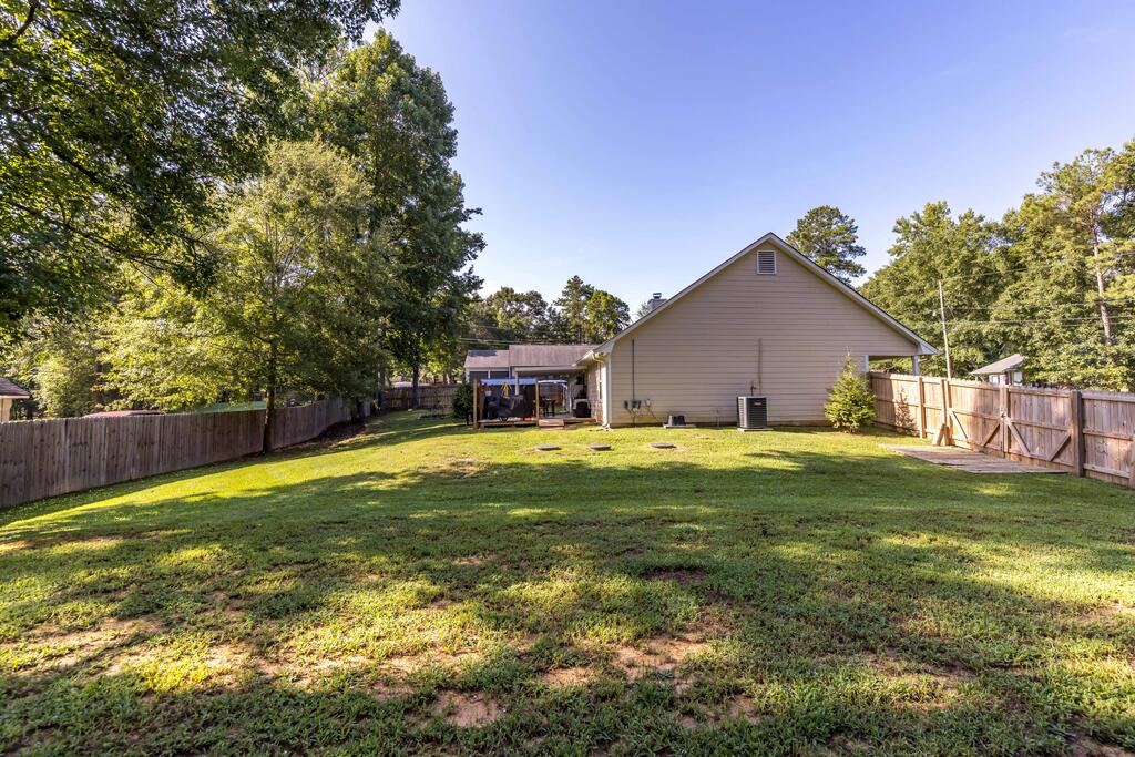 11 Lee Road 0509