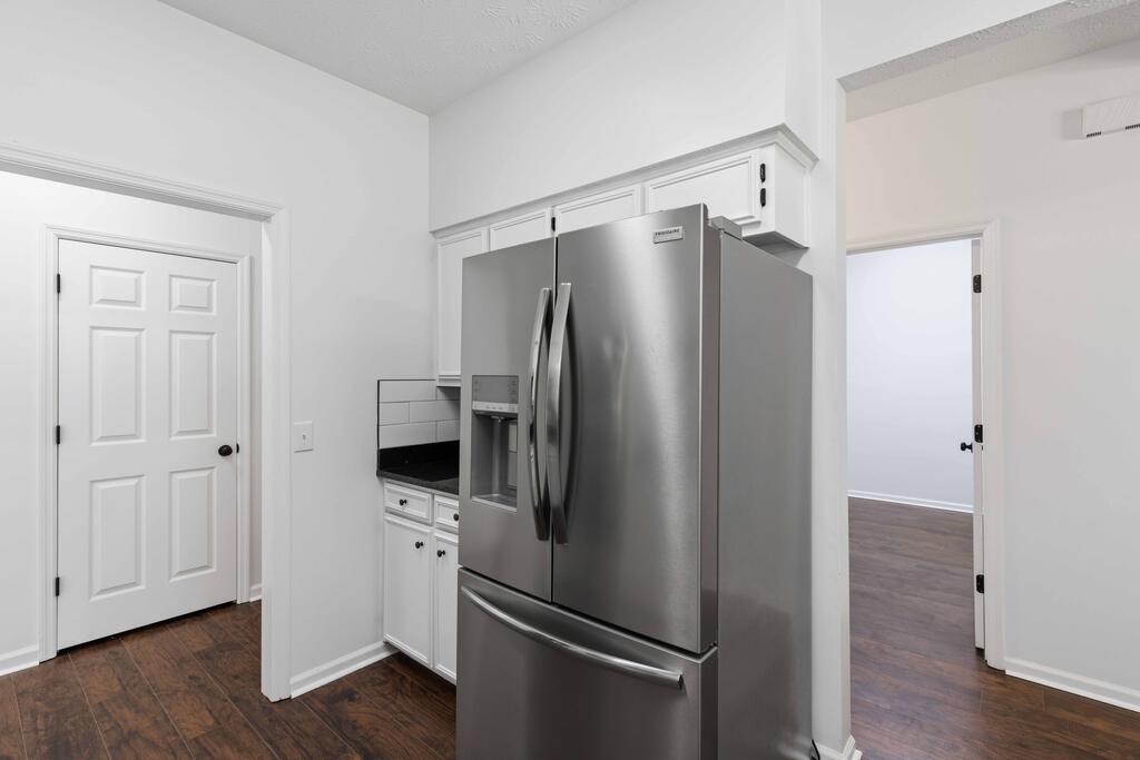 1107 Laurelwood Road