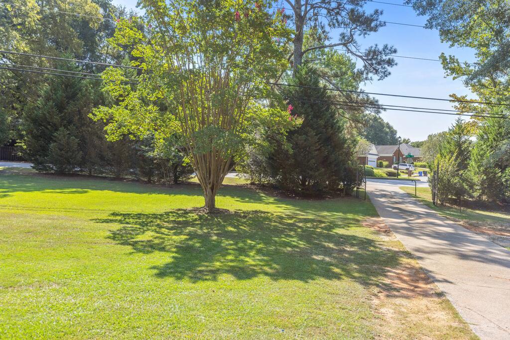 6811 Mobley Road