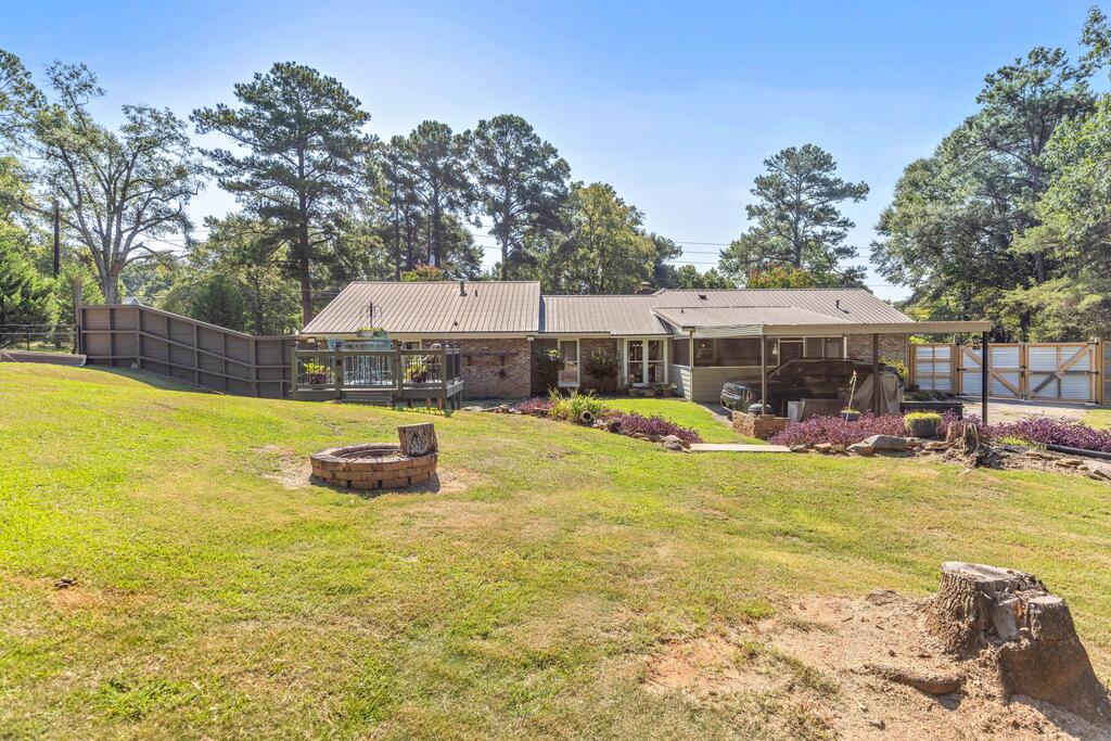 6811 Mobley Road