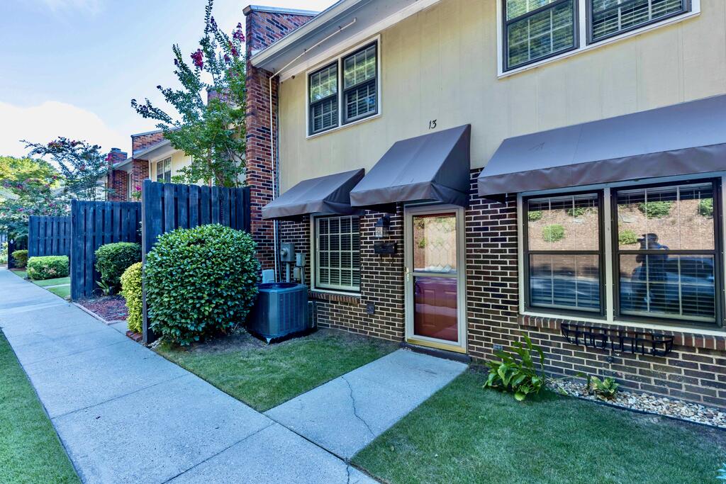 6101 River Road # 13