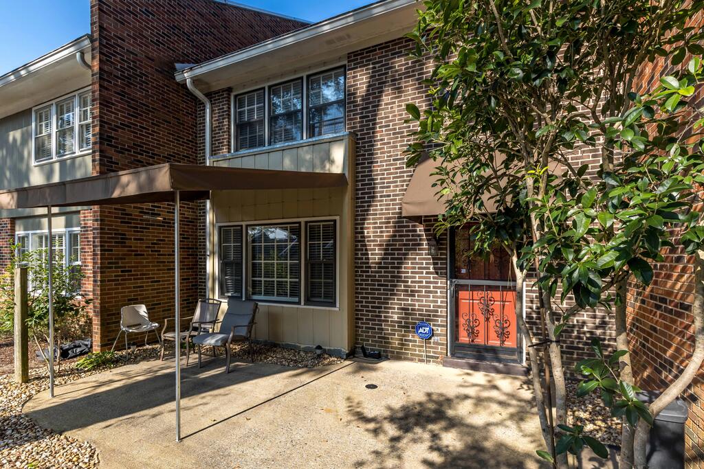 6101 River Road # 13