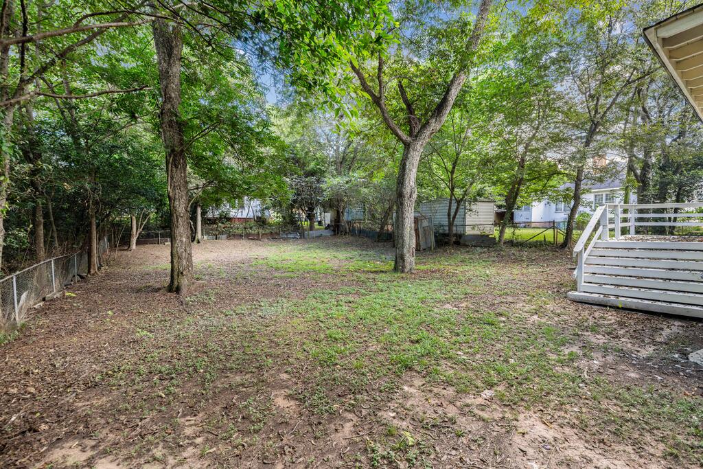 2910 Bradley Circle