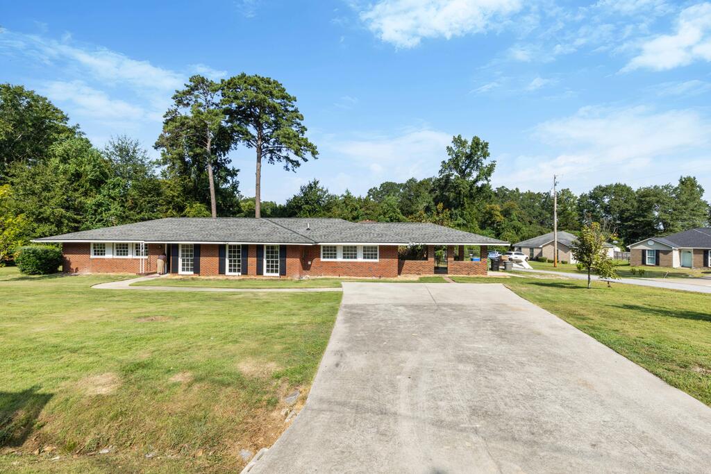 1841 Celeste Drive