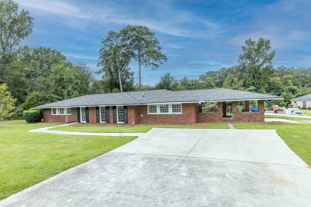 1841 Celeste Drive