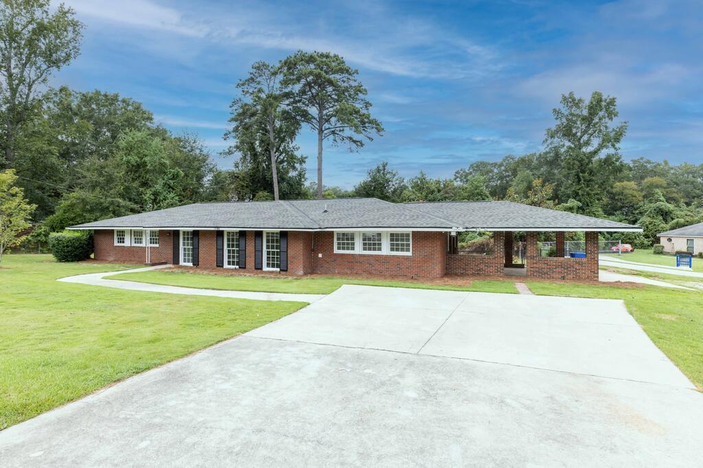 1841 Celeste Drive