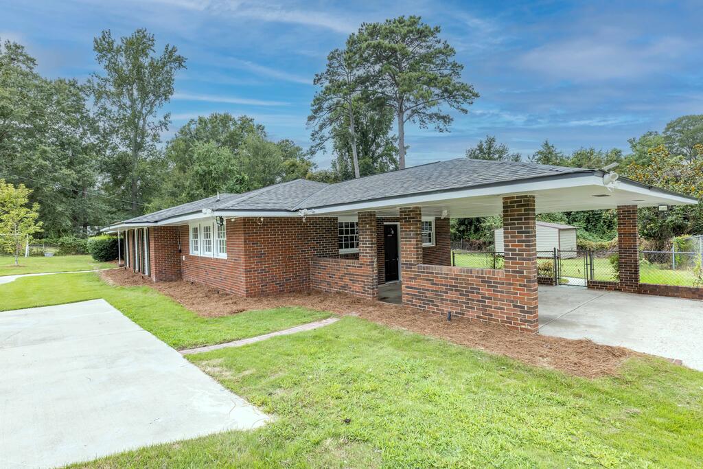 1841 Celeste Drive