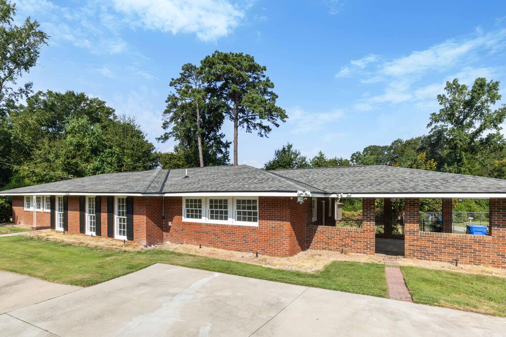 1841 Celeste Drive