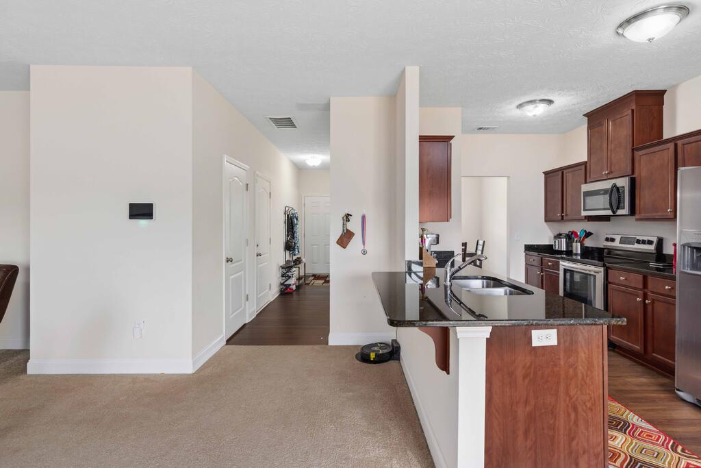 5129 Magazine Lane