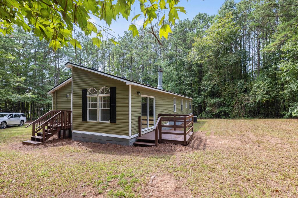17 Cottonwood Drive