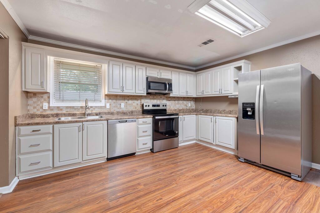 2562 Harwich Circle