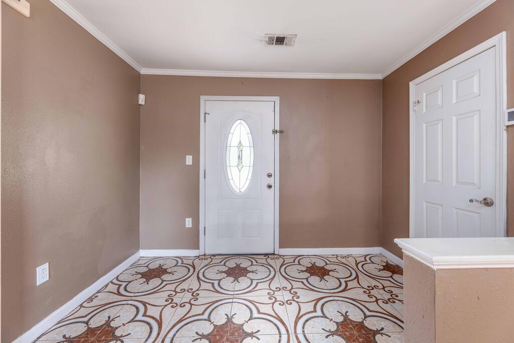 2562 Harwich Circle