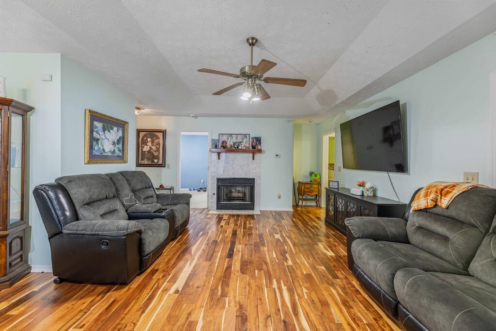 126 23rd Court
