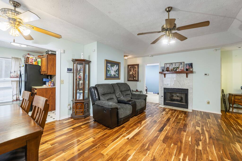 126 23rd Court