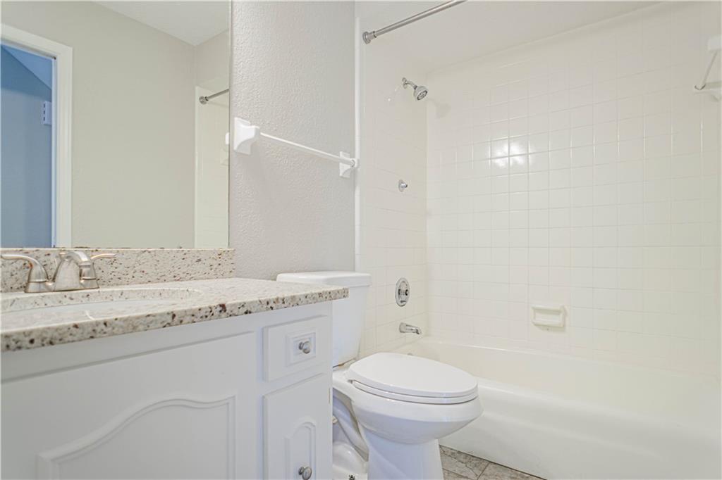 2412 Greenbriar Drive